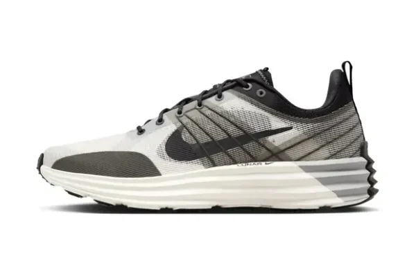 LUNAR ROAM